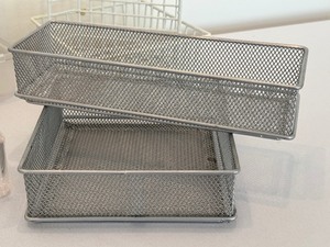 lot 258 image: Get Organized A Variety of Home Organizers