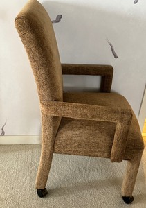 lot 252 image: Rolling Upholstered Chair