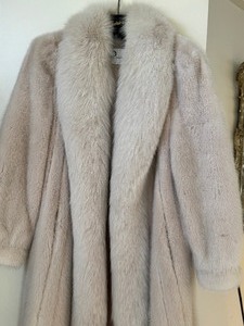 lot 20A image: Rockler Furs Full Length Mink Coat