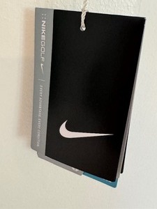 lot 224 image: Two New Pairs of Womens Nike Golf Capris