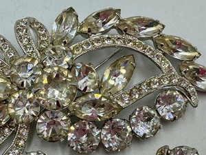 lot 238B image: Vintage Eisenberg Ice Brooch and Earrings Set