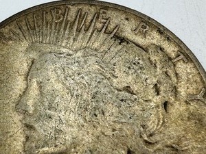 lot 304 image: 1934-S United States Peace Dollar Coin