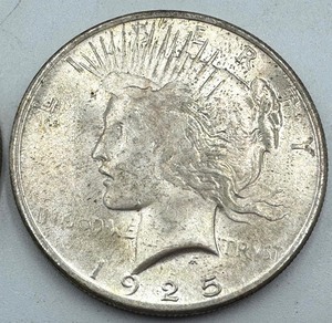 lot 297 image: (2) United States 1925 Morgan Silver Dollar Coins