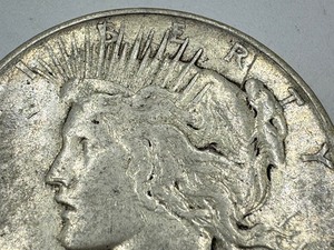 lot 298 image: 1923-D United States Peace Dollar Coin