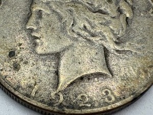 lot 284 image: 1923 United States Morgan Silver Dollar Coin