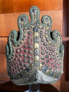 lot 5 image: Outstanding Group of Antique Central Asian Mens Head Pieces