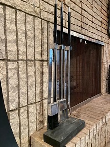 lot 59 image: Alessandro Albrizzi Modernist Chrome Fireplace Tool Set & Stand
