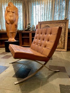 lot 111 image: Original Vintage Mies Van Der Rohe 1960s KNOLL Barcelona Chair 