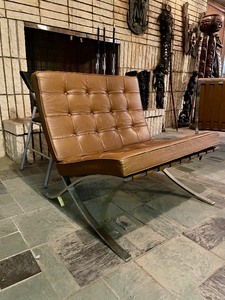 lot 114 image: Original Vintage Mies Van Der Rohe 1960s KNOLL Barcelona Chair 