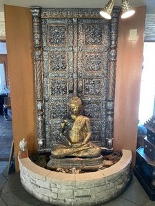 lot 3 image: Stunning Ornate Hammered Copper & Mixed Metal Temple Doors 