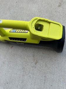 lot 42 image: Ryobi One  Surface Cleaner