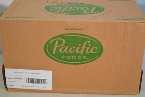Case of Pacific Foods Organic Creamy Tomato Basil Soup Best By 09032023