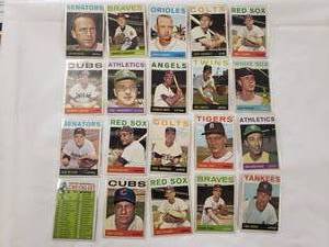 Lot of 20 1964 Topps MLB Cards