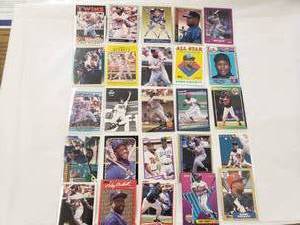 Lot of 25 Kirby Puckett Cards