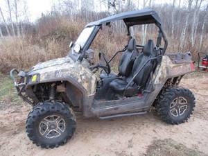 lot 2 image: 2011 Polaris Razor Ranger