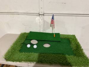Floating Golf Pool Game
