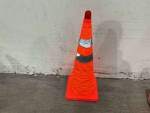 LOT OF 6 Collapsible Pop-up Traffic Cones with Nighttime LED Lights and Reflective Silver Strips