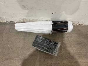 SmallRig 26 Inch Quick Release Lantern Softbox Light Modifier with Fabric Barn Doors