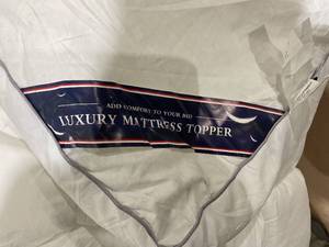 Full Size White Luxury Mattress Topper