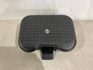 Under Desk Ergonomic Footrest