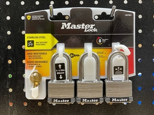 Master Lock Set