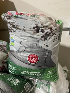 Safe Step Ice Melt NEW Damaged 50 Pound Bag