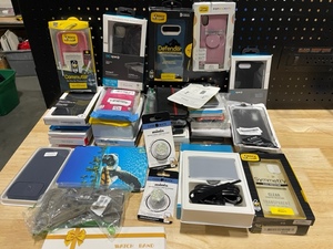 Large Lot of Cell Phone Cases and Accessories