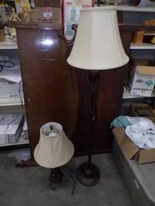 lot 61 image: Pair of Lamps