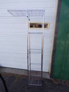 lot 35 image: Metal Shelf
