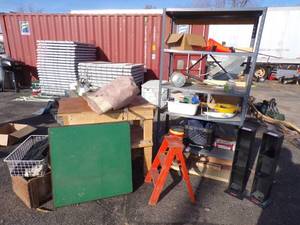 lot 93 image: Shelves and Hardware