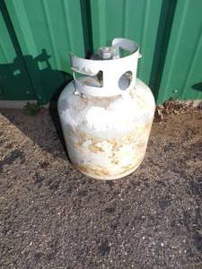 lot 159 image: 20# Propane Tank
