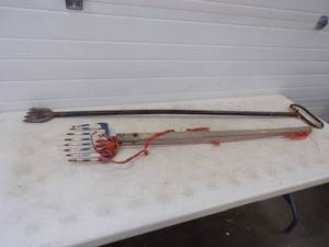 lot 162 image: Ice Cissel and Fishing Spear