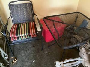 Outdoor Metal Table and 2 Chairs