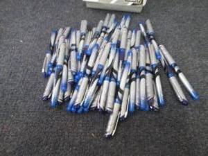 lot 40 image: Out of Pkg Skilcraft Liquid Magnus ...