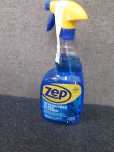 lot 66 image: 8- 32 oz Spray Bottles Zep Streak F...