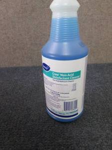 lot 77 image: 10 qt bottles Diversey Crew Non-Aci...