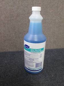 lot 80 image: 10 qt bottles Diversey Crew Non-Aci...