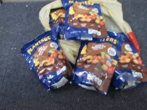 lot 117 image: 6- 6 oz Planters Nuts & Chocolate T...