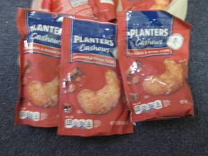 lot 122 image: 6- 5 oz Planters  Cinnamon & Brown ...