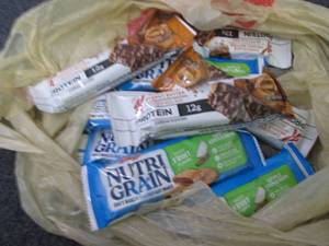 lot 131 image: 12 pks Assorted Bars...