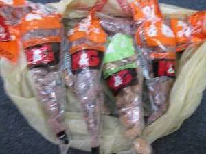 lot 144 image: 6- K& G Snacks...