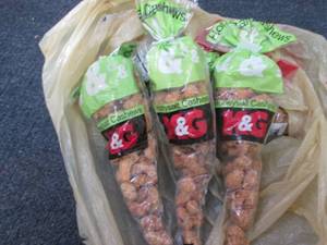 lot 145 image: 6- K& G Honeysalt Cashews...