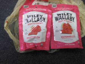 lot 159 image: 6- 7.05 Wiley Wallaby Watermelon Li...