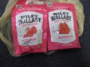 lot 161 image: 6- 7.05 Wiley Wallaby Watermelon Li...