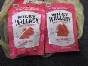 lot 162 image: 6- 7.05 Wiley Wallaby Watermelon Li...