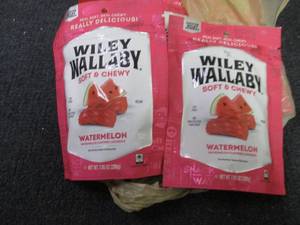 lot 188 image: 6- 7.05 Wiley Wallaby Watermelon Li...