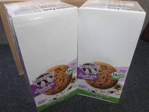 lot 199 image: 2- 12 pks 4 oz Lenny & Larrys Oatm...