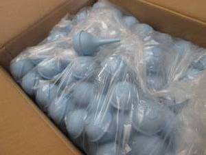 lot 309 image: Case of 200 Medegen 2 oz SuctionIr...