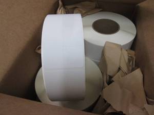 lot 323 image: Label Cerner Direct Thermal Paper P...
