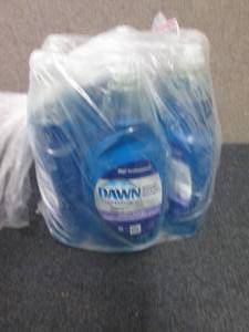 lot 371 image: 7- 38 oz Dawn Professional ...